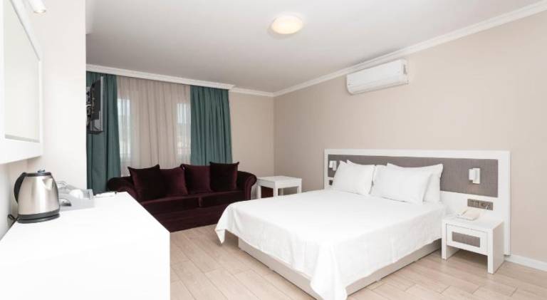 Bay Nihat Otel Lale — photo 2