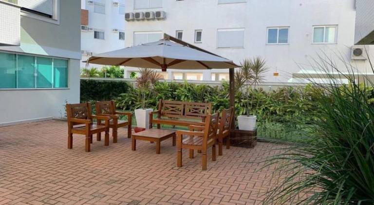 Holiday apartment with pool — photo 4