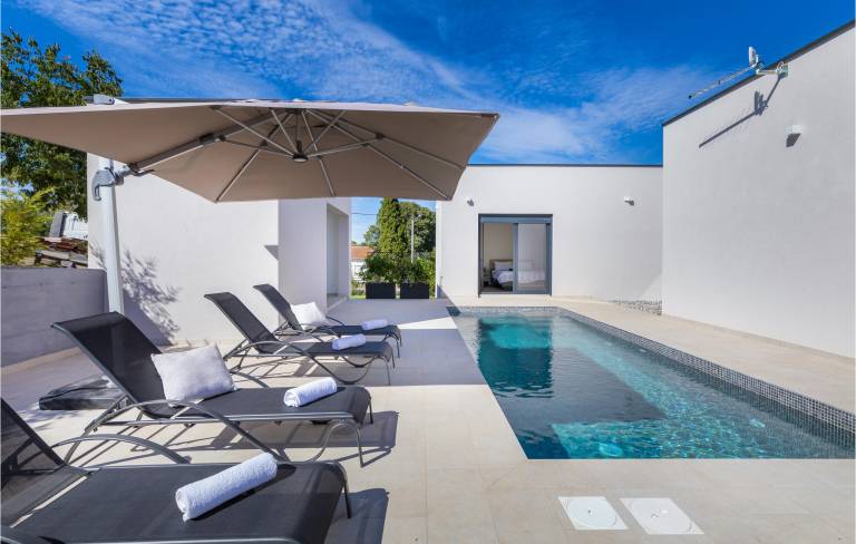 Ferienhaus in Vintijan für max. 4 Personen Ferienhaus in Vintijan für max. 4 Personen