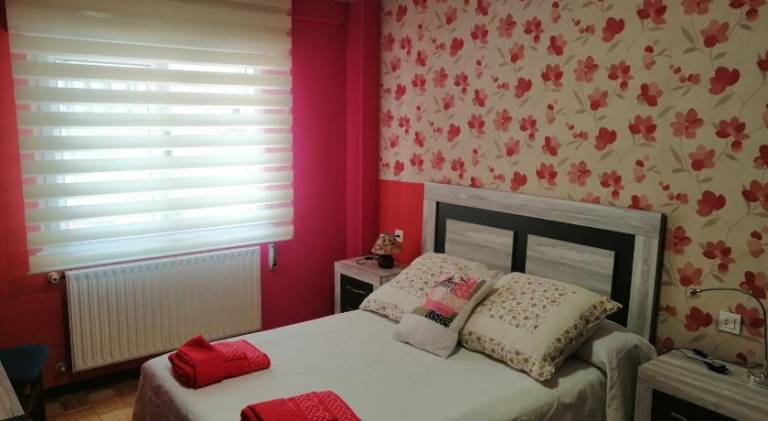 Rental apartment with 2 rooms for 4 persons — photo 2