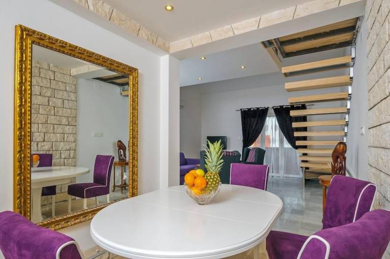 Holiday apartment with pool, yard & terrace | Next to the beach | Pets are welcome — photo 2