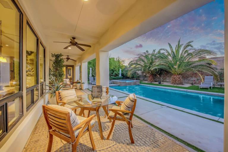 House with private pool — photo 3