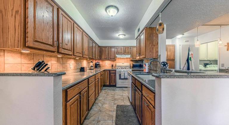 Big vacation home | Pets are welcome — photo 3