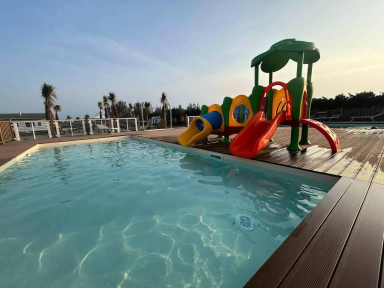 Camping Grande Italia - Mobile home Premium 3 bdr. 6 pers. Covered Decking A/C — photo 2