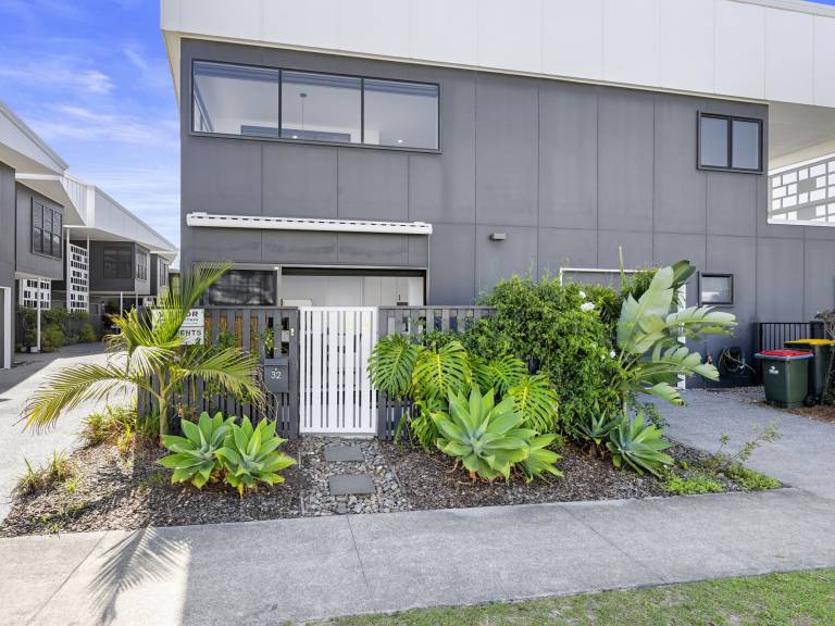 Apartment  Casuarina