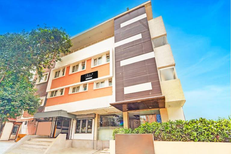 Collection O Gandhipuram