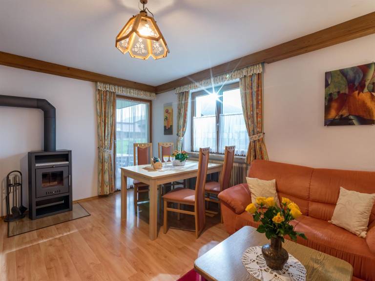 Ferienwohnung in Kirchdorf in Tirol für max. 4 Personen Ferienwohnung in Kirchdorf in Tirol für max. 4 Personen