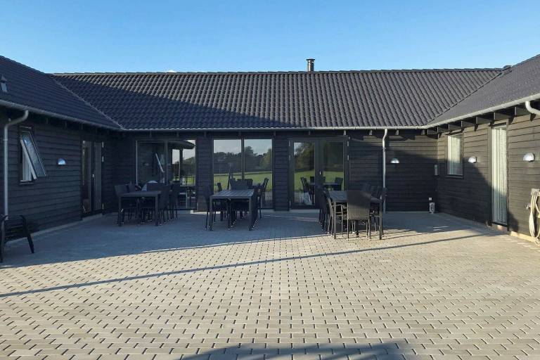 Feriehus  Stege