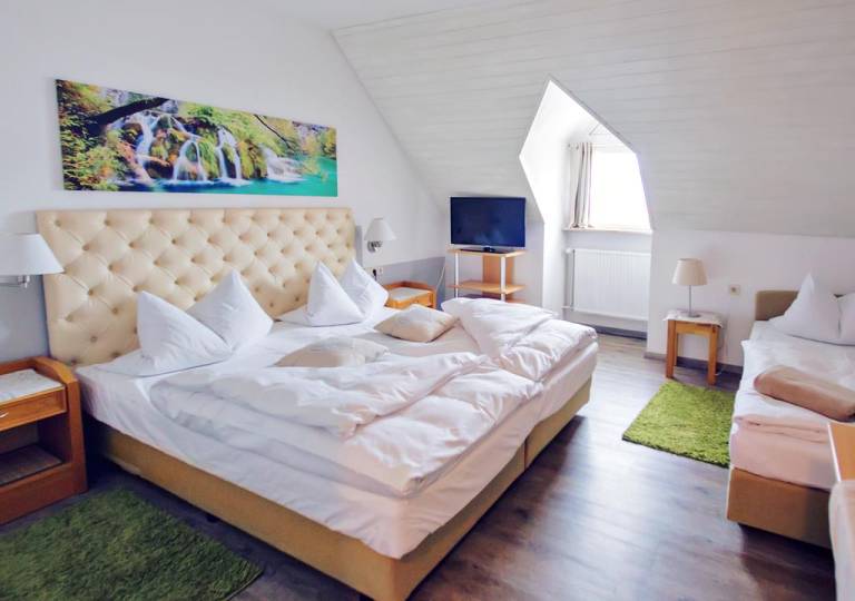 Dreibettzimmer