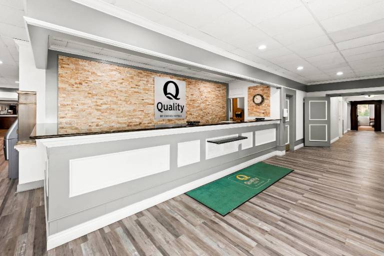 Quality Inn Dayton Airport — photo 3