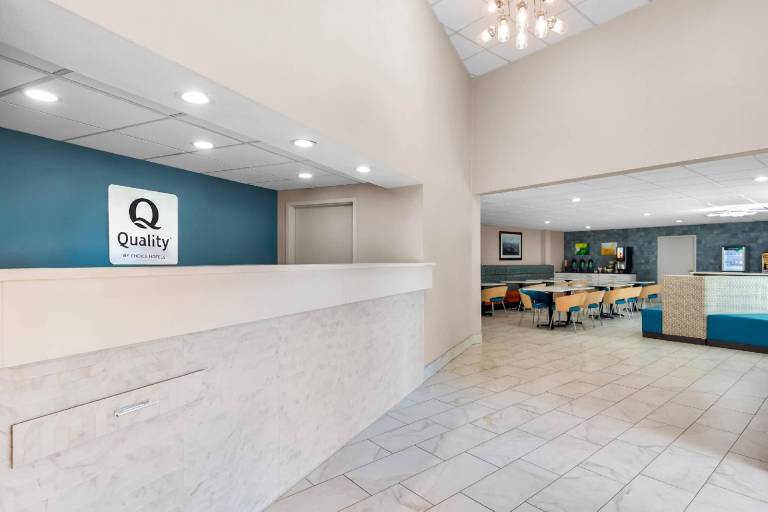 Quality Inn Chattanooga Hamilton Place — photo 2