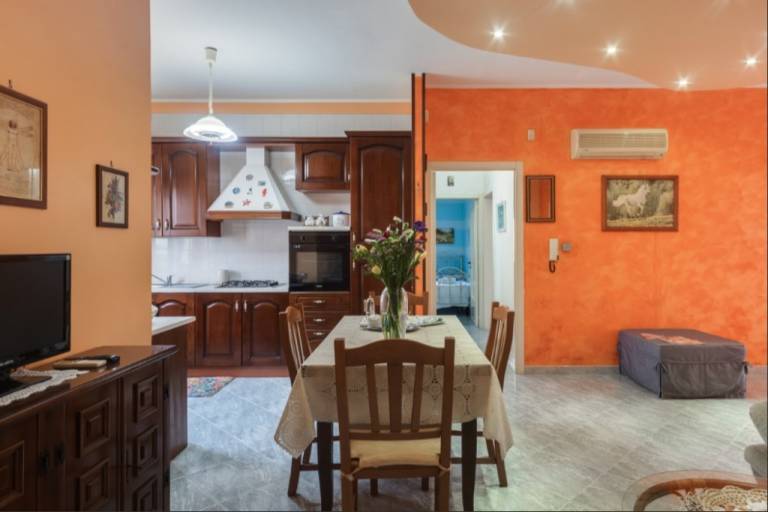 Child-friendly apartment with terrace & garden | City view | Beach nearby | Dogs allowed — photo 3