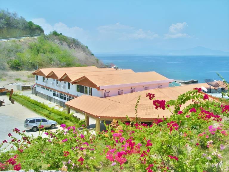 Sea Spring Resort in Mabini