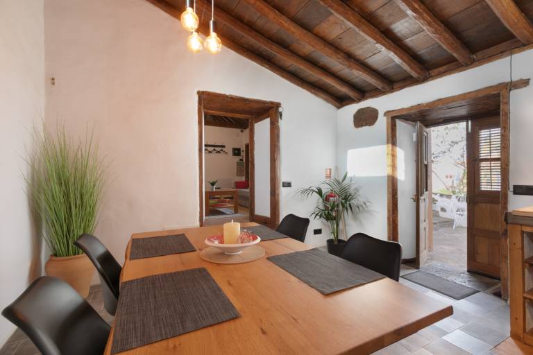 Holiday Home 'Casa Canaria Finca Real' with Private Garden, Balcony & Wi-Fi — photo 4