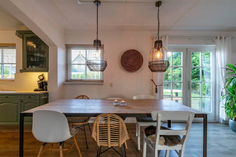 Vacation home with patio & yard — photo 3