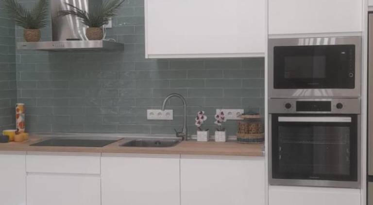 Rental apartment with patio — photo 3