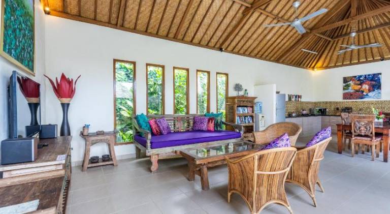 Charming villa with garden & pool | Pet-friendly — photo 5