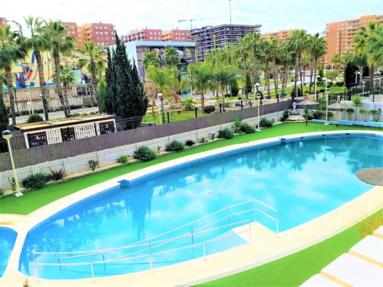Rental apartment with pool & patio in Oropesa del Mar