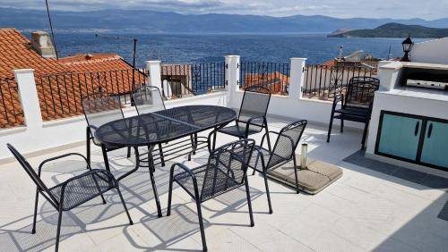 House Vrbnik