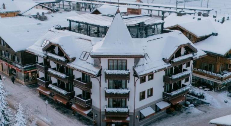 Miiro The Mansard in Saanen