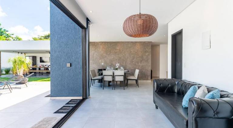 House with pool | Pet-friendly — photo 4