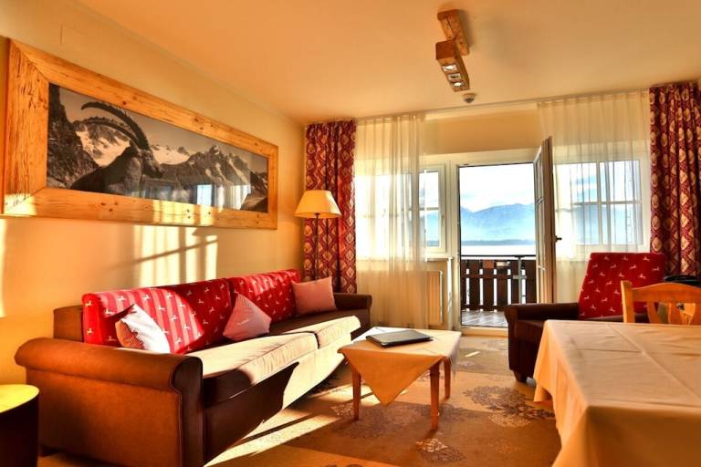 Fully equipped vacation home with garden & terrace | Pet-friendly — photo 3