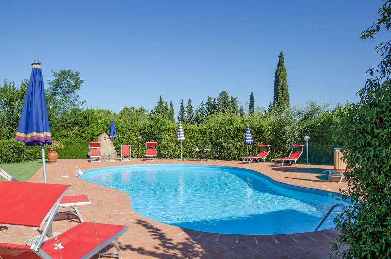 House with jacuzzi, BBQ & patio | Mountain view in Montaione