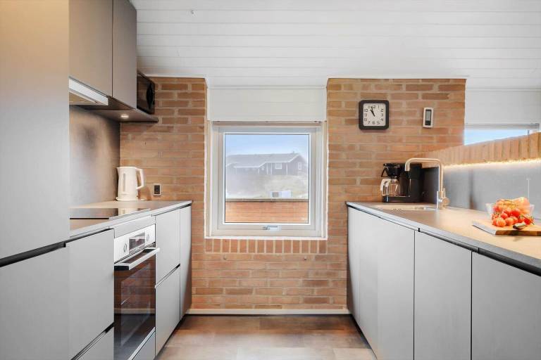 Family-friendly lovely house with sauna, hot tub & BBQ | Next to the beach | Pets are welcome — photo 5