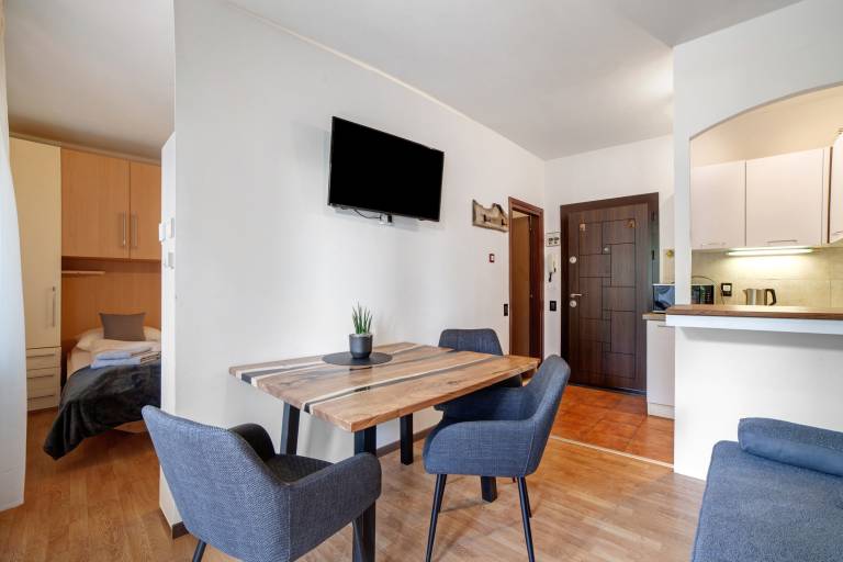 Charming apartment with garden & fast internet | Garden view | Suitable for remote work | Dogs allowed — photo 4