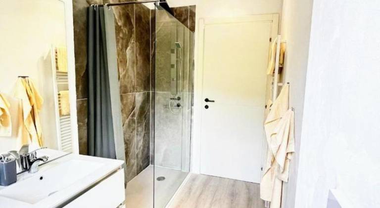 Holiday apartment with 2 rooms for 4 persons — photo 2