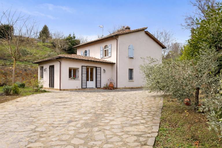 Villa  Montepulciano