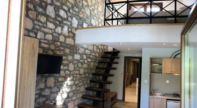 Holiday apartment with garden — photo 4