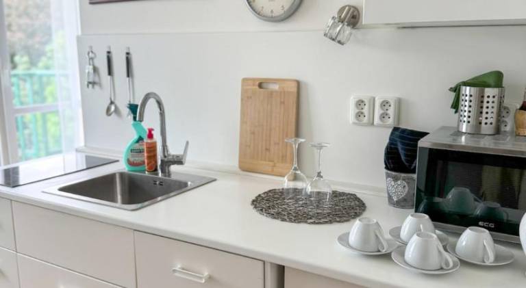 Rental apartment with patio | Pet-friendly — photo 5