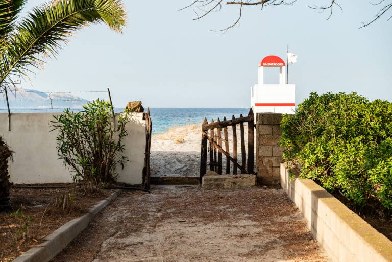 Villa Bay Pine - accesso esclusivo sulla spiaggia di Pittulongu, wi-fi — photo 3