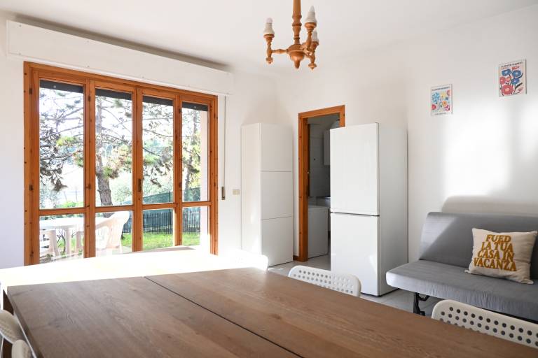 Children-friendly holiday apartment with yard | Garden view | Beach nearby | Pets are welcome — photo 4