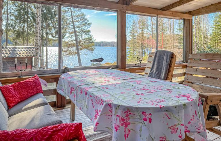 Ferienhaus mit Hund inHällefors, Schwedische Seen Nordschweden f&uuml;r max. 6 Personen