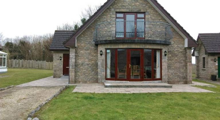 111 m&sup2; Ferienhaus