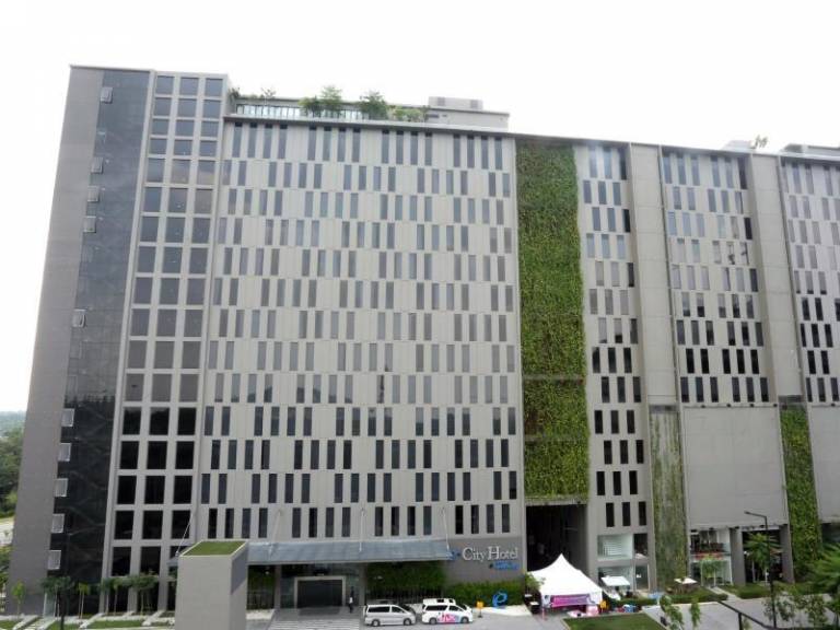 E City Hotel One City Subang Jaya