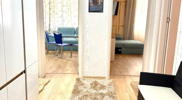 Beautiful rental apartment with yard | Pets are welcome — photo 2