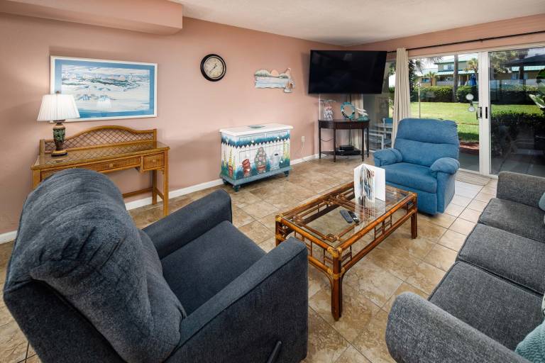 115B - 1BR/1 Bath at Seaspray Condos on Okaloosa Island, Fort Walton Beach, Fl — photo 2
