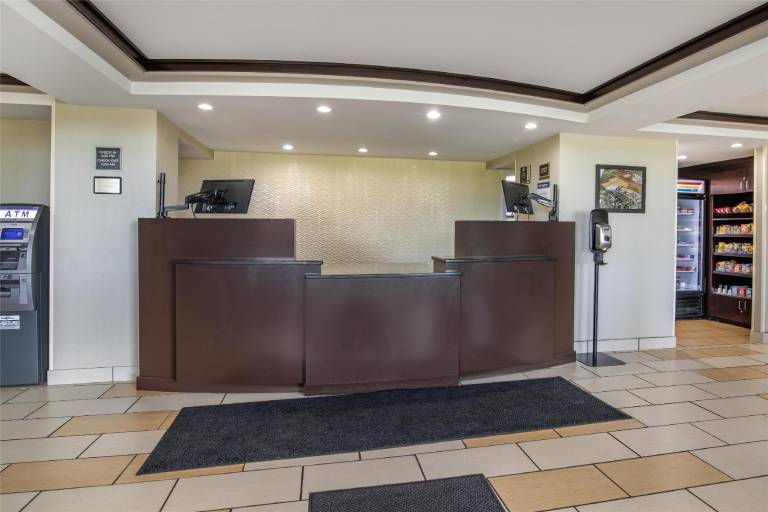 Best Western Plus Keene Hotel — photo 5