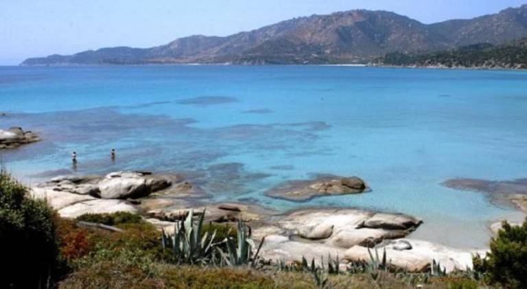 Wonderful vacation home with yard, patio & grill | Close to the beach | Pets allowed in Villasimius