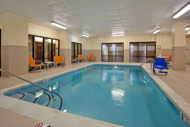 Hampton Inn & Suites Nashville-Smyrna — photo 5