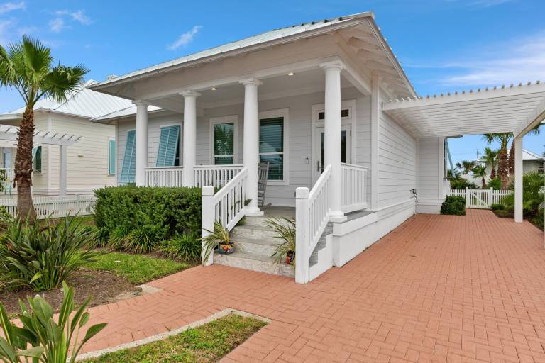 Vacation home with pool in South Padre Island, TX