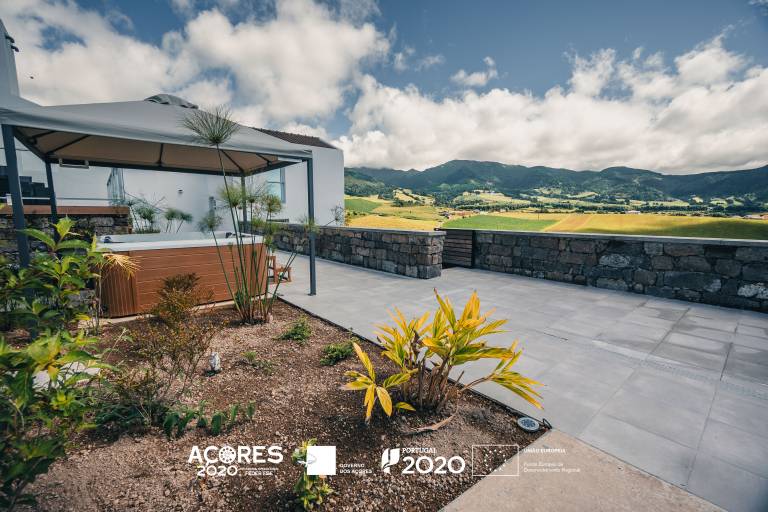 Ferienhaus in Nossa Senhora dos Rem&eacute;dios&comma; Azoren f&uuml;r max. 4 Personen am Atlantik