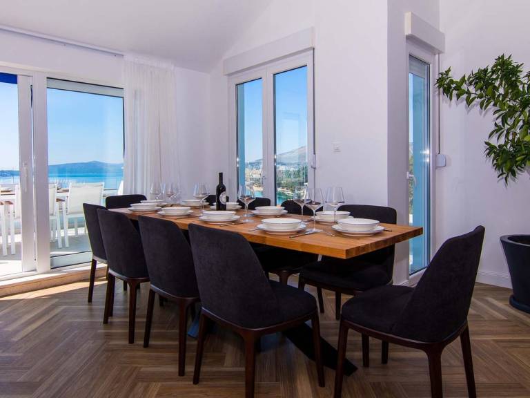 Rental apartment with 5 rooms for 11 persons — photo 3