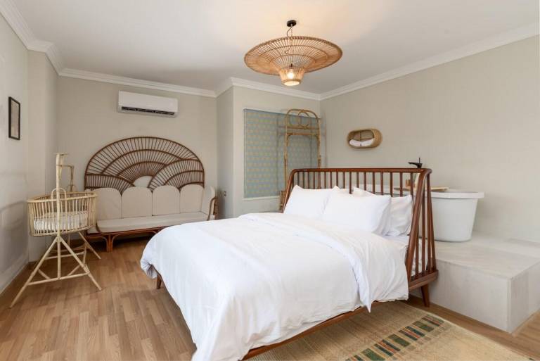 Spacious apartment with hot tub & terrace | Suitable for remote work | Dogs allowed in Giza