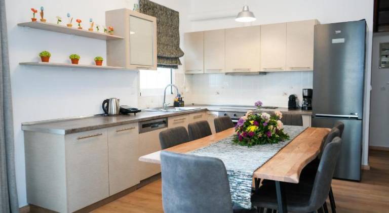 Vacation home with terrace | Good for workation — photo 4