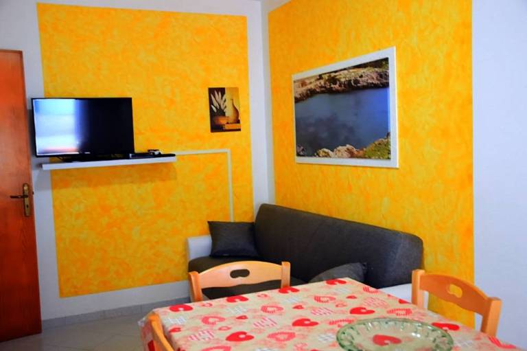 Rental apartment with 2 rooms for 5 persons — photo 5