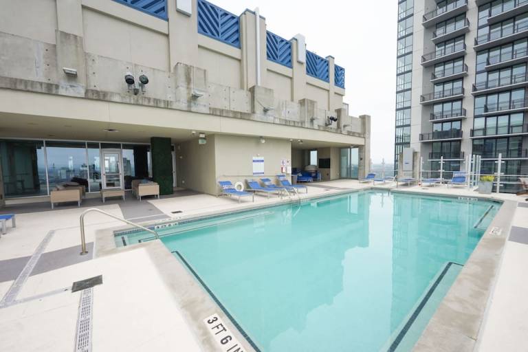 Apartment  Midtown